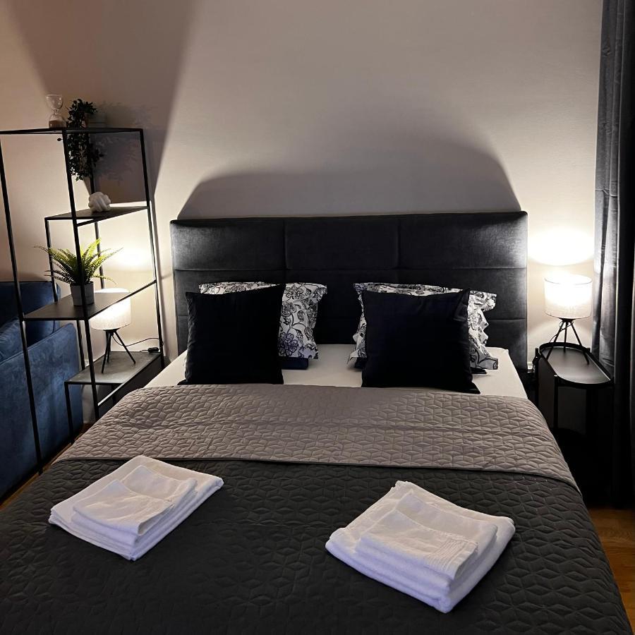 Maestral Living Studio Apartment ซาเกร็บ ภายนอก รูปภาพ